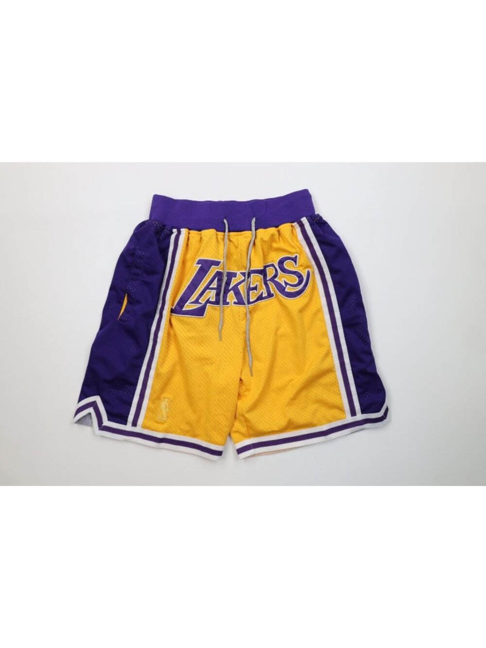Just Don Mens Small 1996/1997 Los Angeles Lakers Basketball Shorts USA Gold